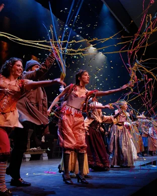 Dolly Parton's Smoky Mountain Christmas Carol
